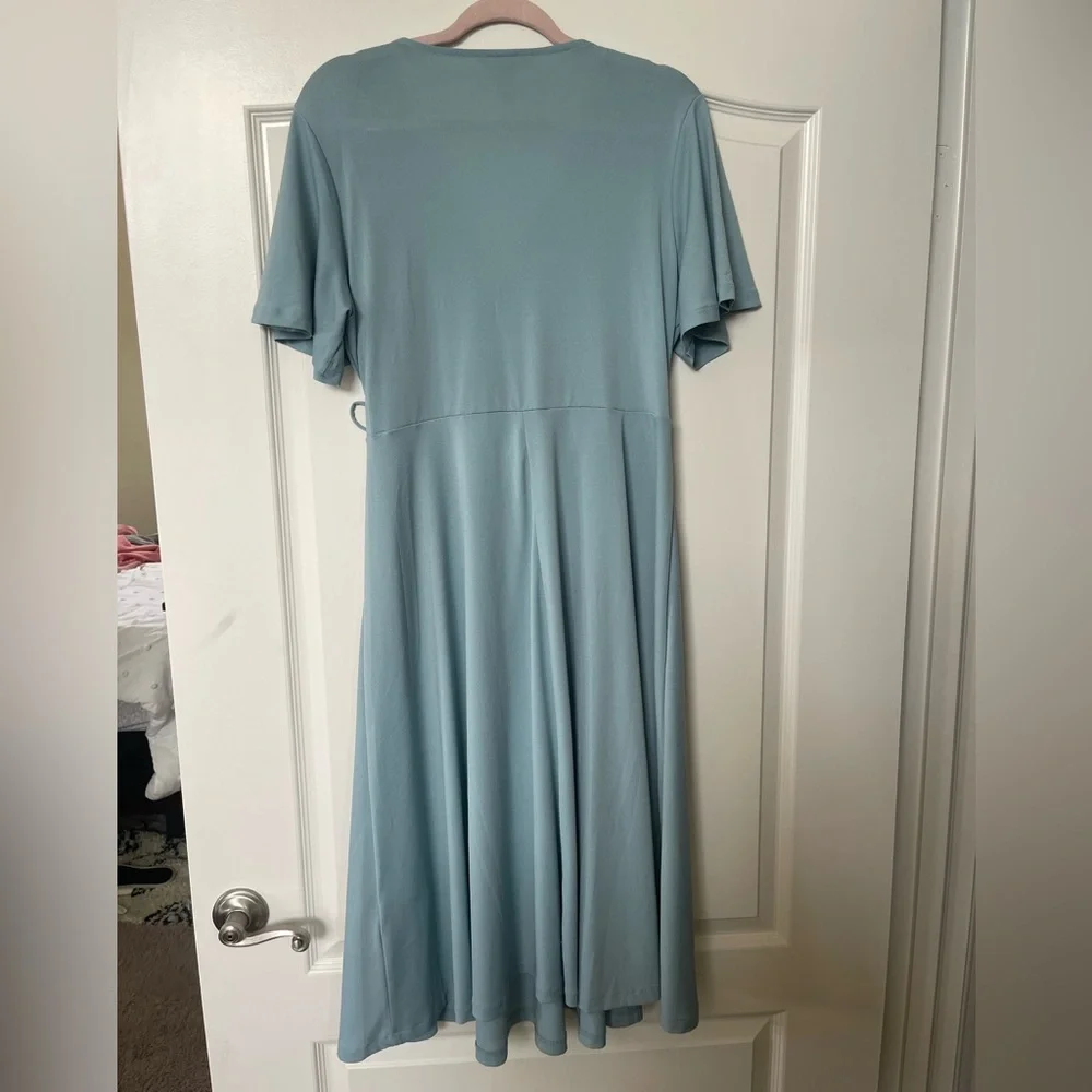 H&M Elegant Blue Wrap Dress - Picture 7 of 7